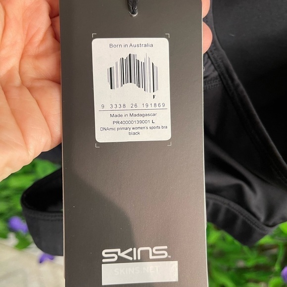 NWT Skins DNAmic Primary Womens Sports Bra Black Large Hi Impact - Picture 7 of 12